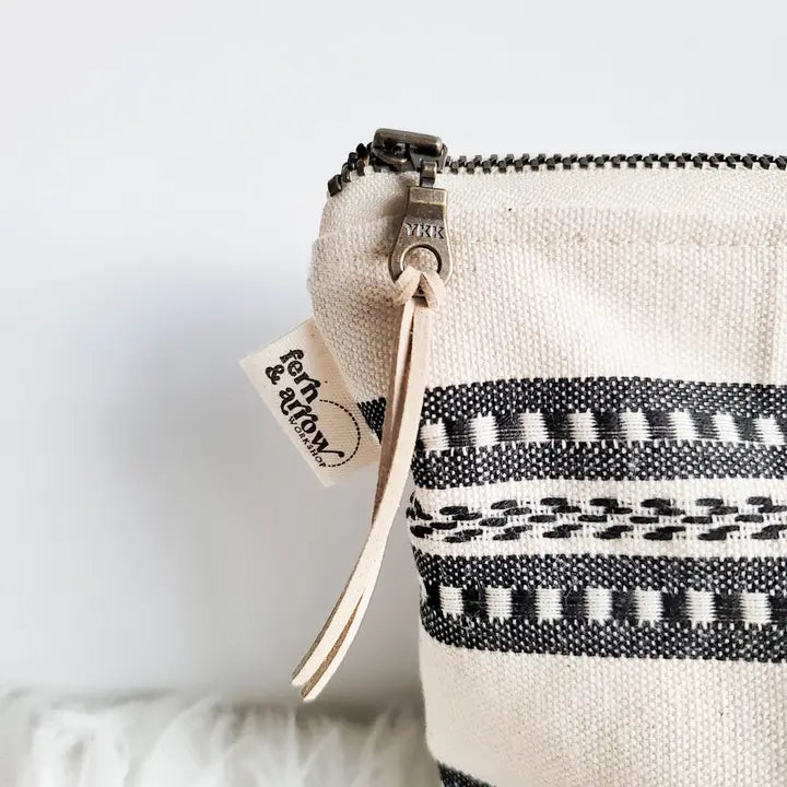 Fern & Arrow Boxy Water Resistant Pouch