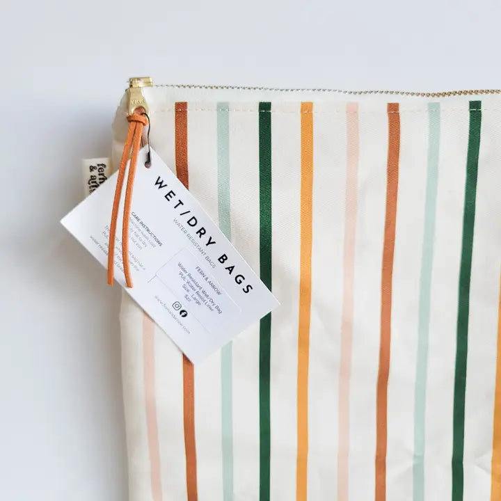 Fern & Arrow Water Resistant Pouch